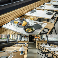 Corian Quartz Stone Dining Table Indoor Furniture for Hotel Bar Coffee Shop