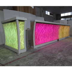 Hotel Club Led Light Front Bar Counter and Chairs White Corian Bar Countertops