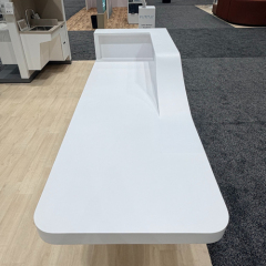 Eco-Friendly Corian Material Trade Show Movable Reception Desk Smaller Size
