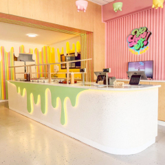 Factory ODM Corian Quartz Stone Led Gelato Ice Cream Bar Counter