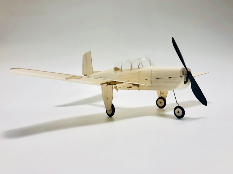 Mentor T-34 4CH Balsa Airplane