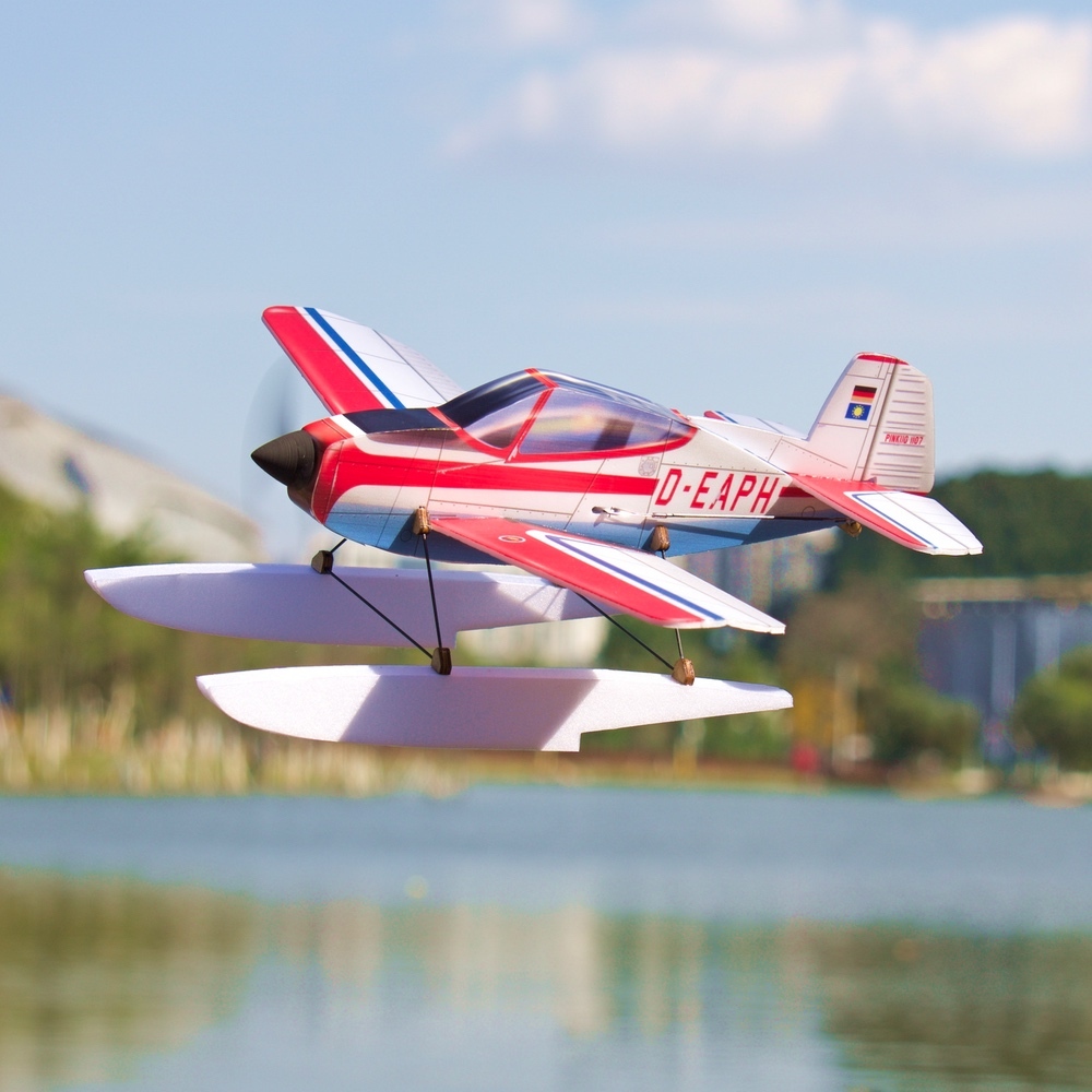 Pinkus Float Aerobatic 4CH 320mm micro RC aircraft created by Hilmar Lange