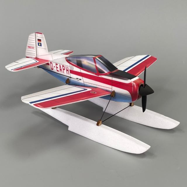 Pinkus Float Aerobatic 4CH 320mm micro RC aircraft created by Hilmar Lange