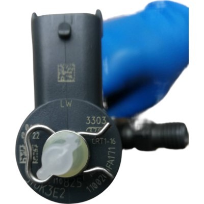 Quality Replacement Diesel Engine Common Rail Fuel Injector Assy. P/N 0445110825