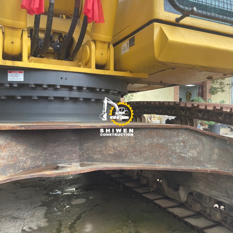 Used KOMATSU PC300-7 Excavator