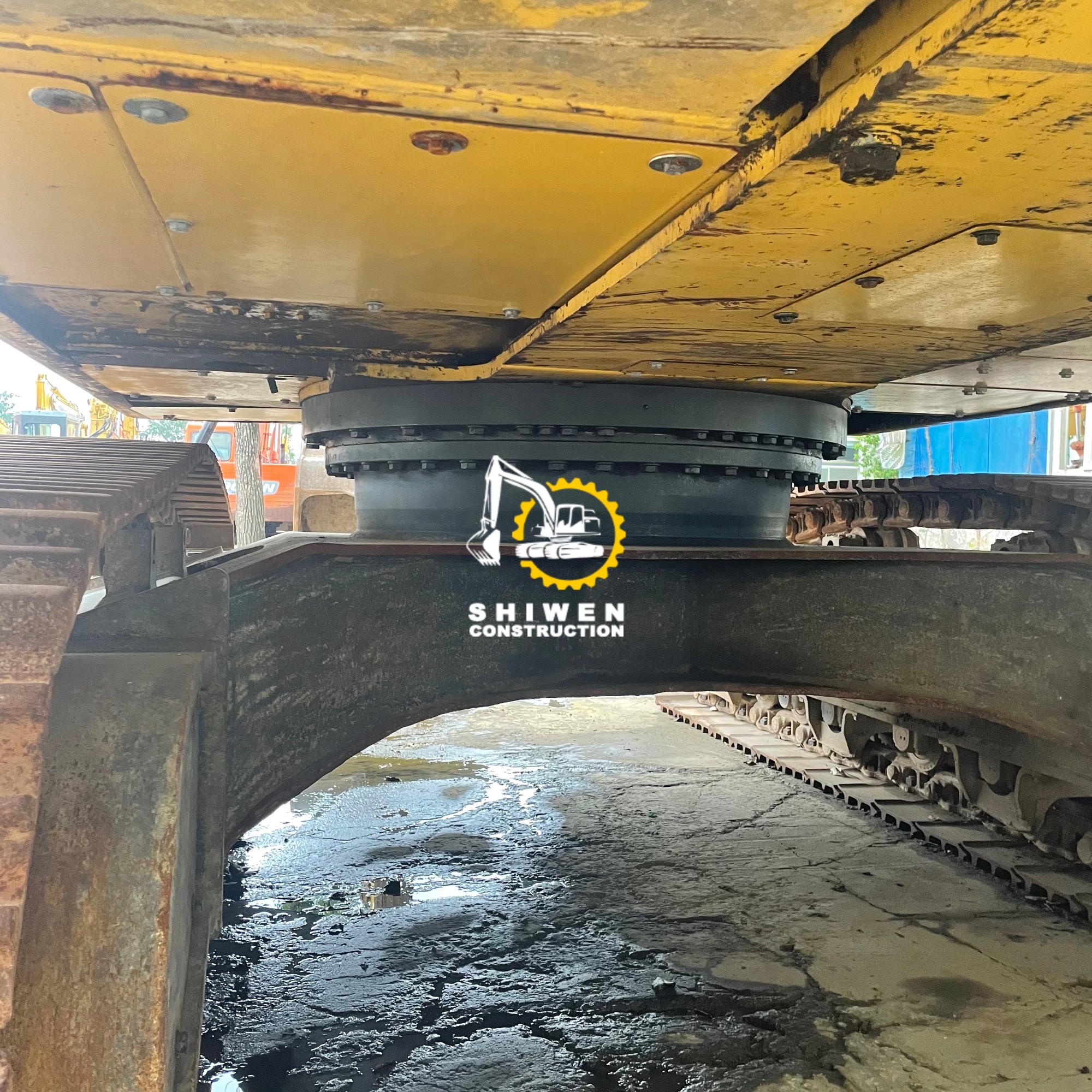 Used KOMATSU PC300-7 Excavator