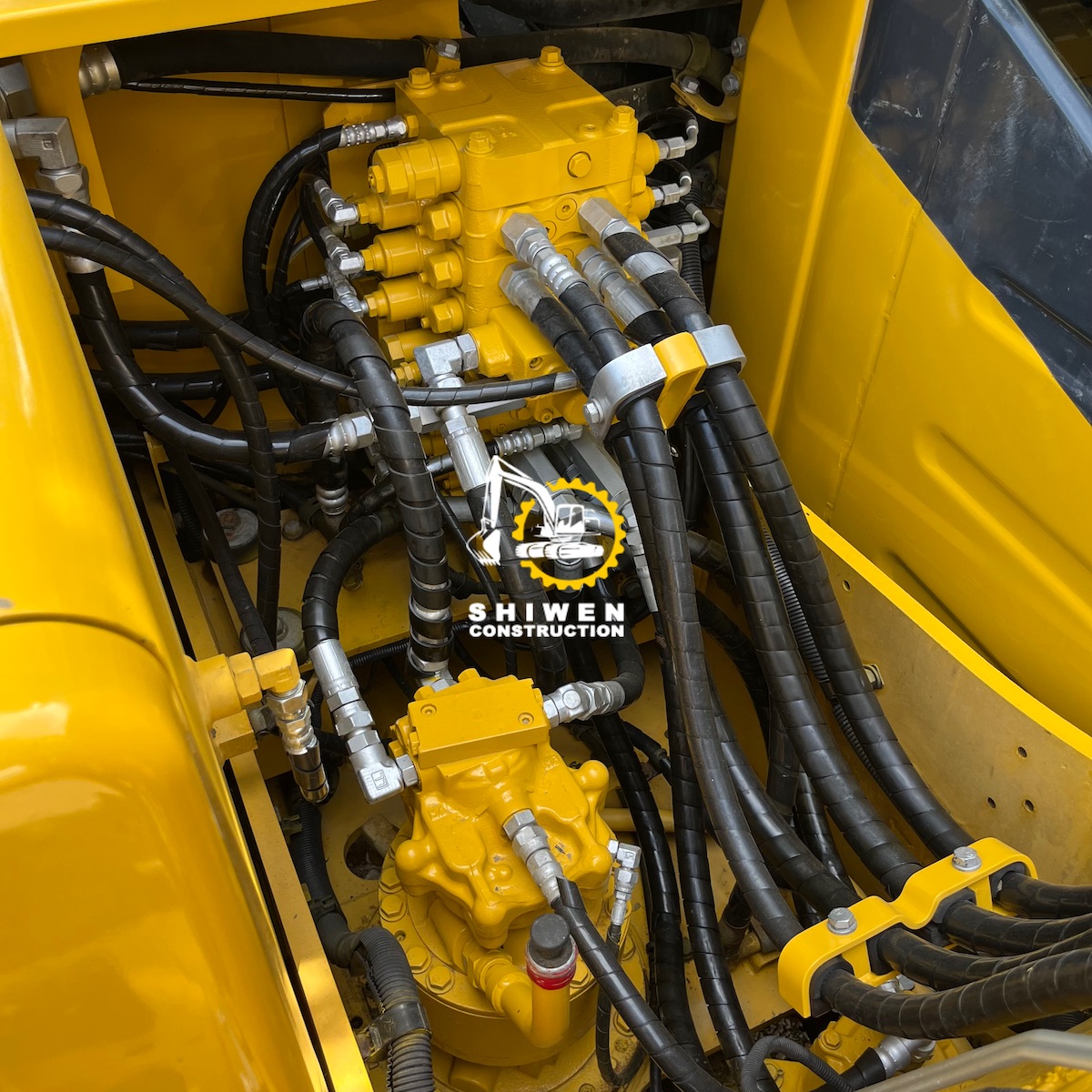 Used KOMATSU PC120-8 Excavator