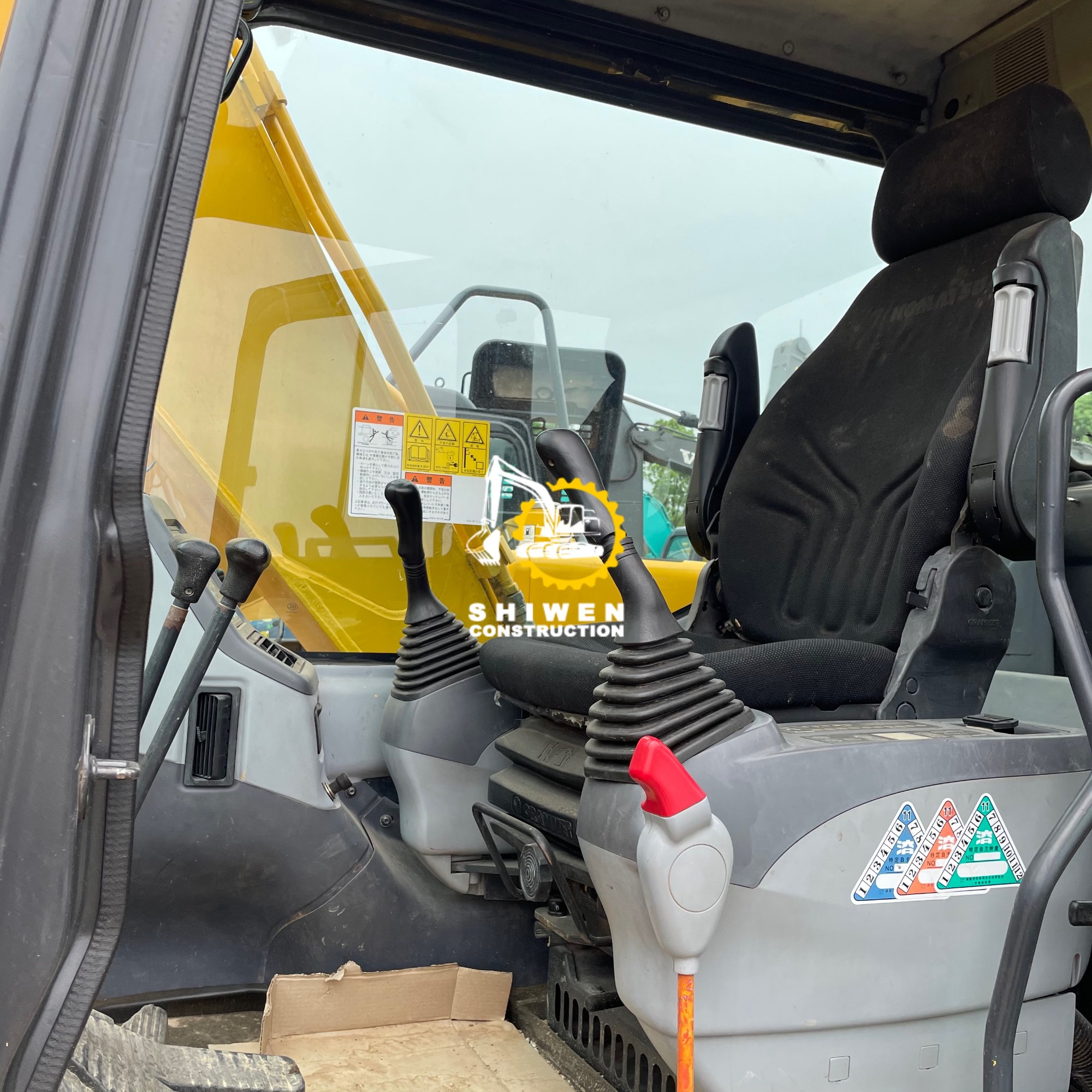 Used KOMATSU PC110-7 Excavator