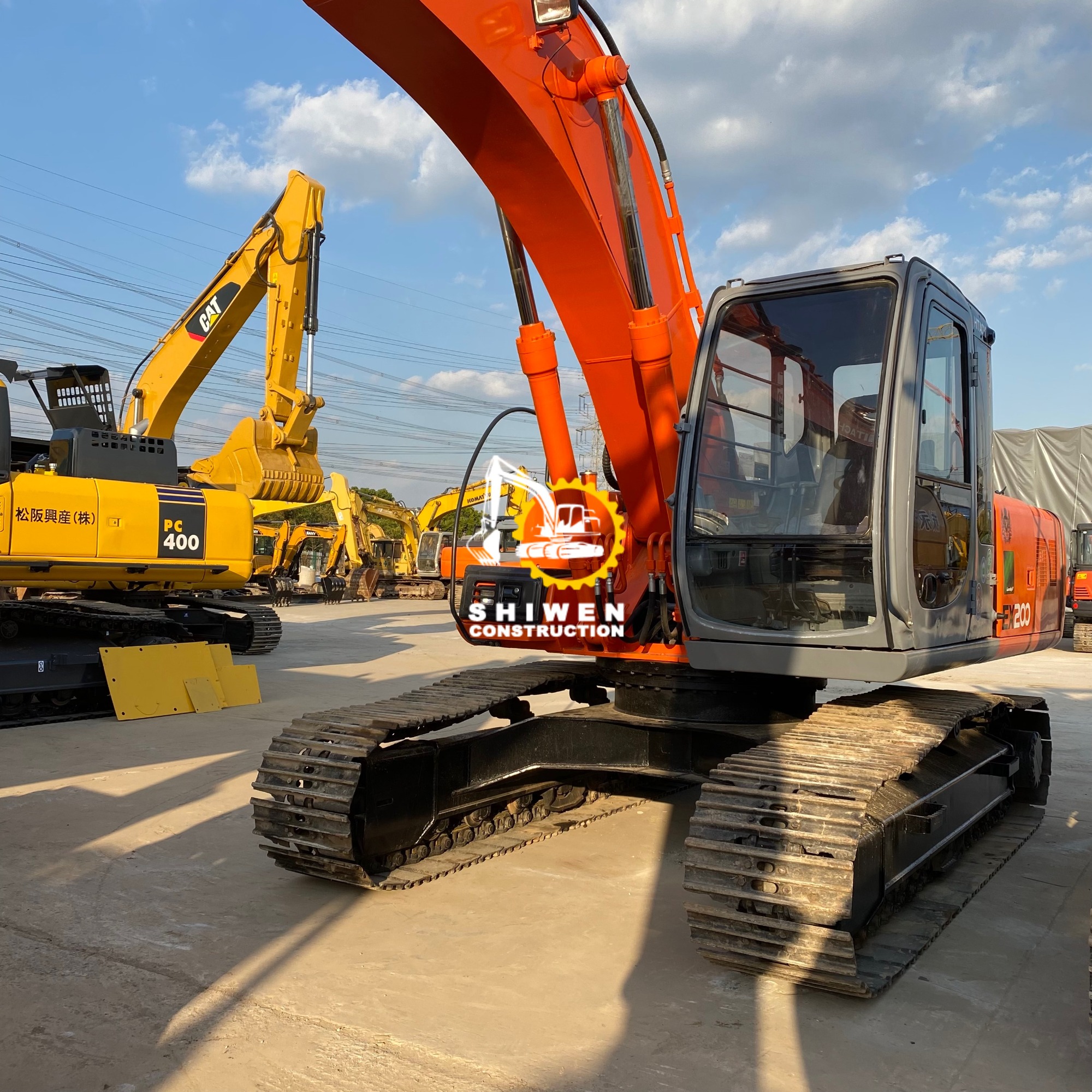 Used HITACHI EX200-5 Excavator