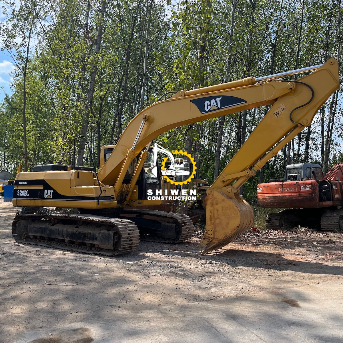 Used CAT 320BL Excavator