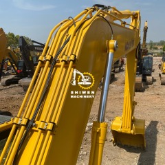 Used KOMATSU PC210-8 Excavator