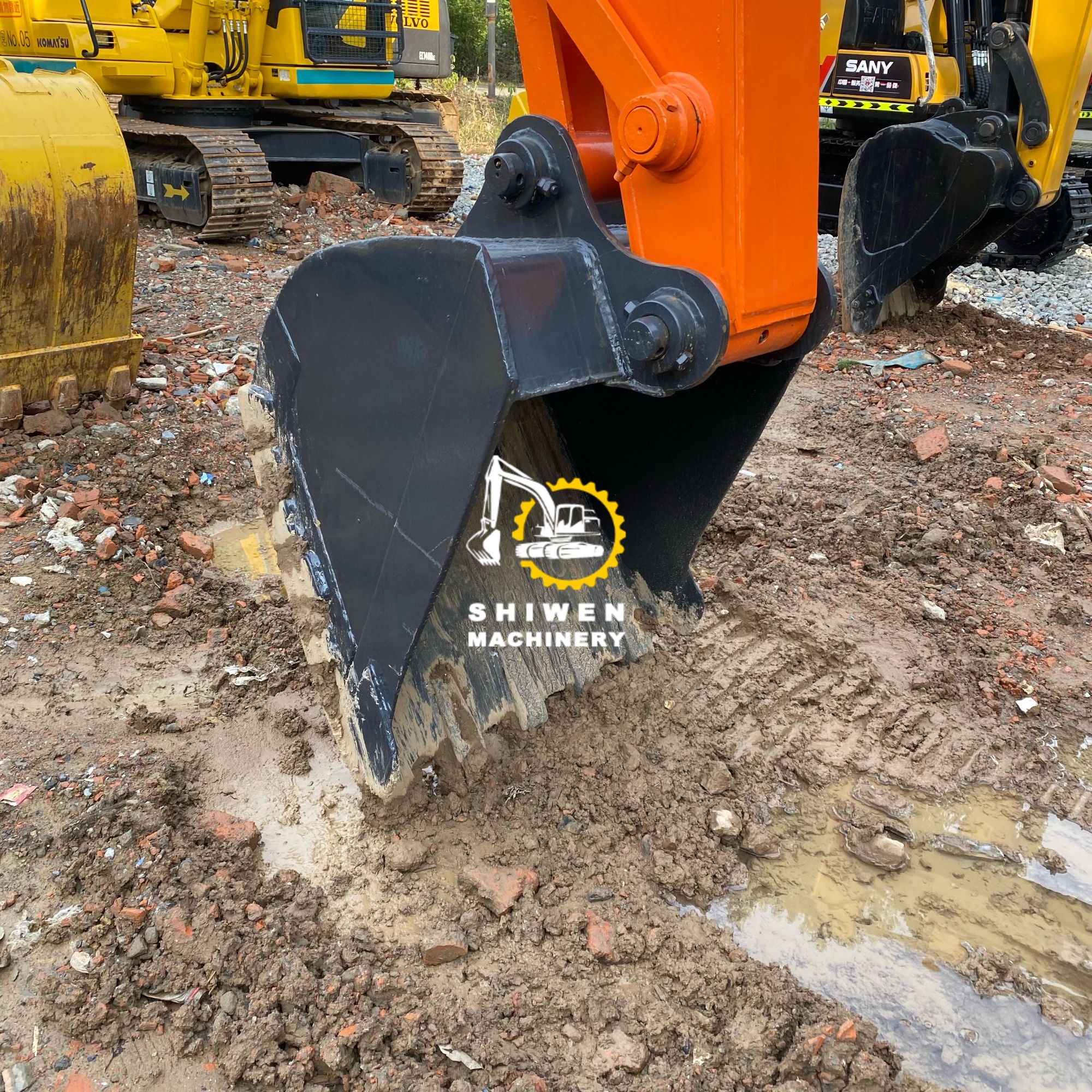 Used HITACHI ZX120 Excavator