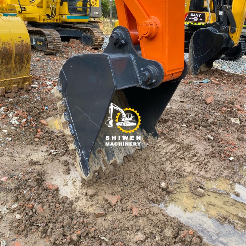 Used HITACHI ZX120 Excavator