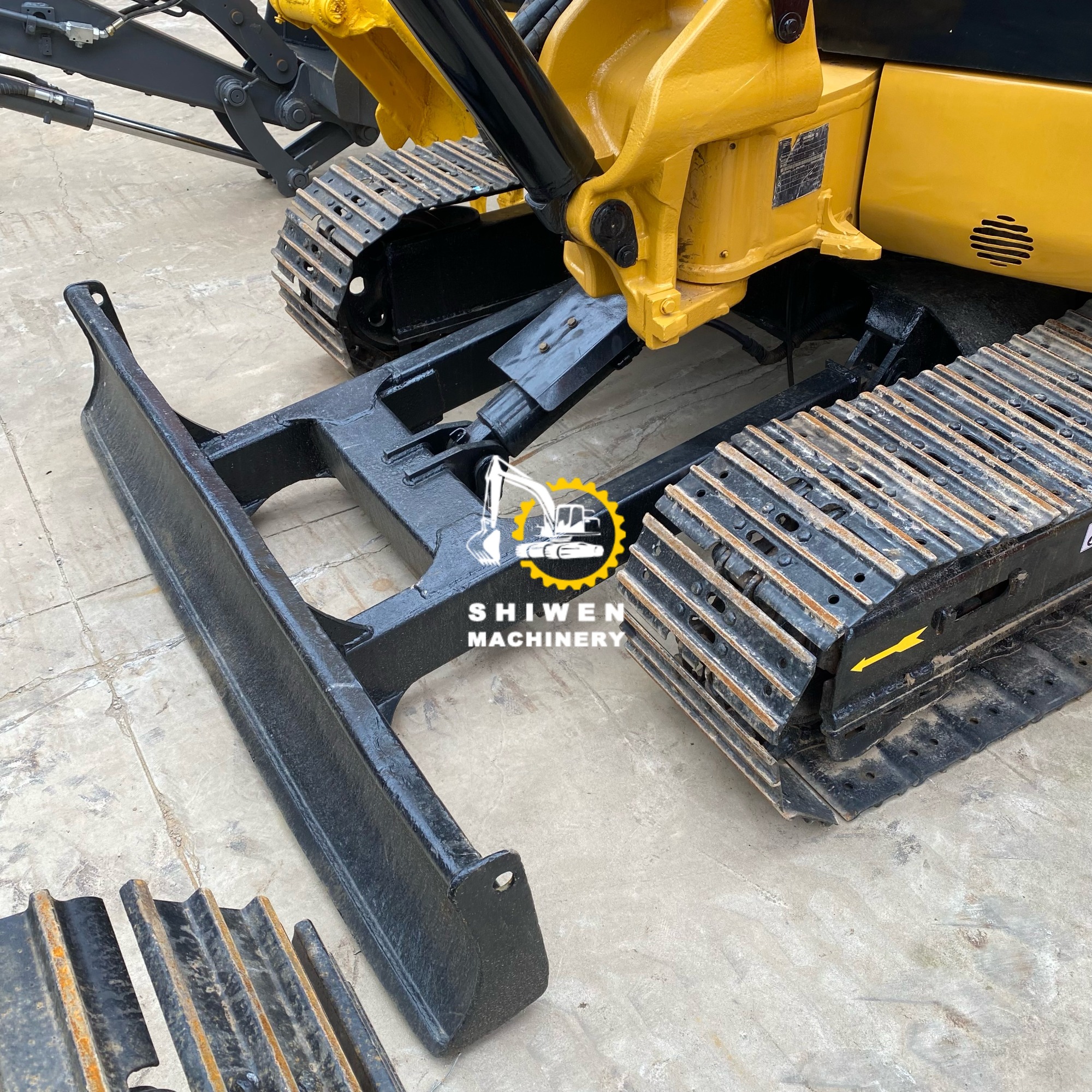 Used CAT 304CCR Excavator