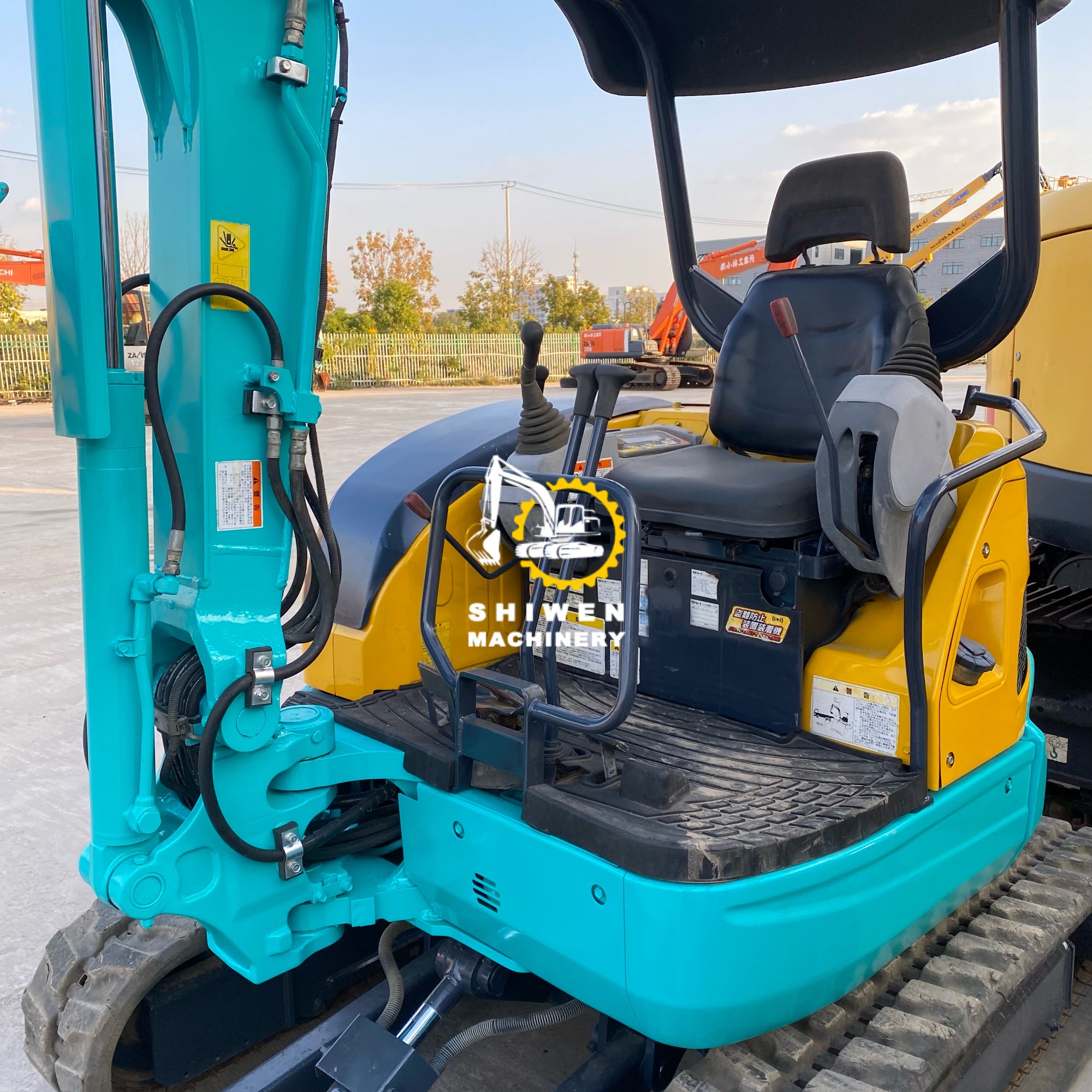 Used Kubota U30 excavator, Kubota mini excavator U30 U20 U25 U15 U10