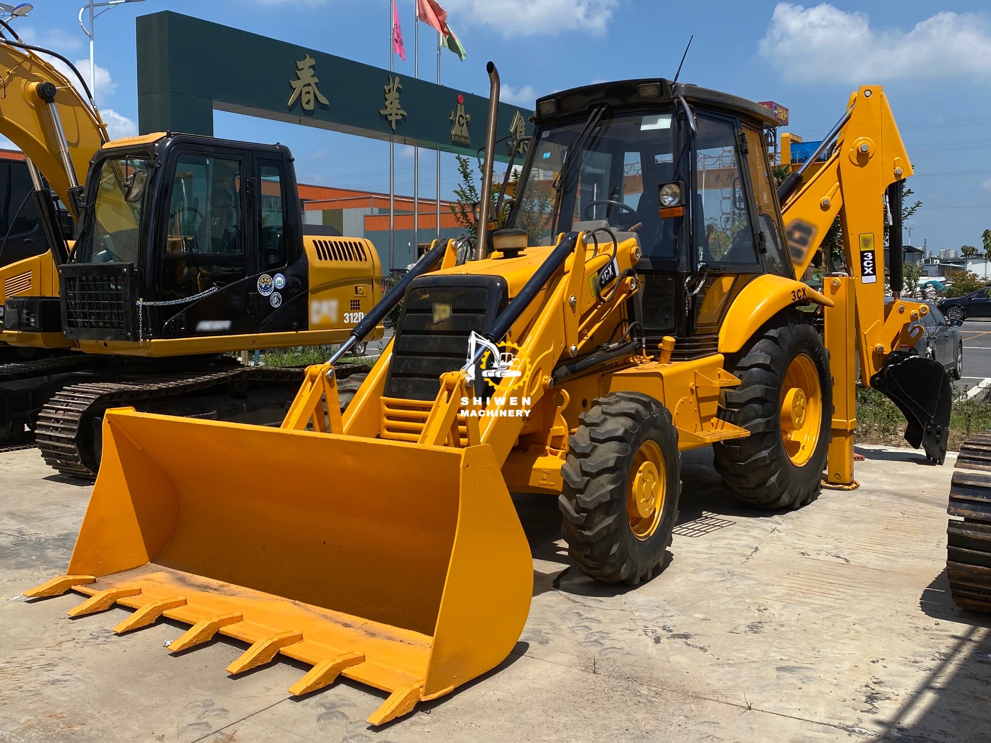 The Parts of a Backhoe Loader and Their Uses