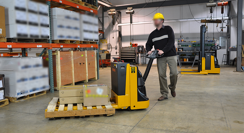 Pallet Jack Vs. Forklift: Which Is Better For You? | ShiWen ...