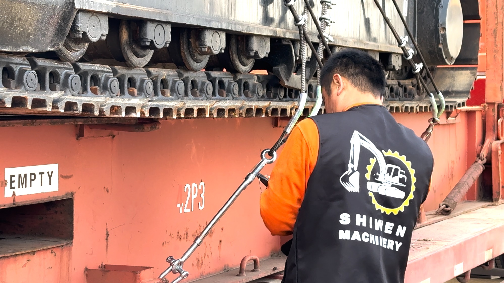 How To Tie Down and Secure An Excavator?