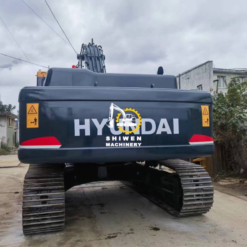 Hyundai 305LC-9T Excavator