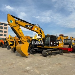 CAT 326 Excavator