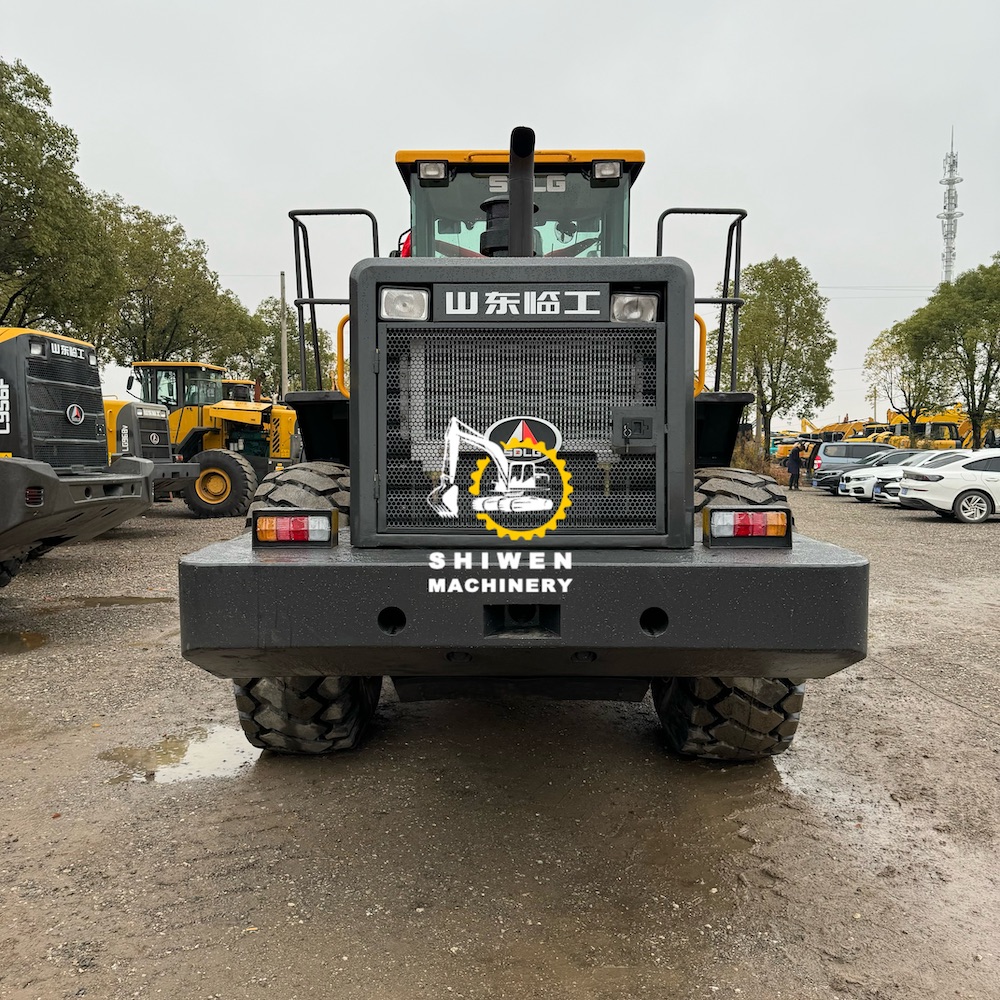 SDLG LG956L Loader
