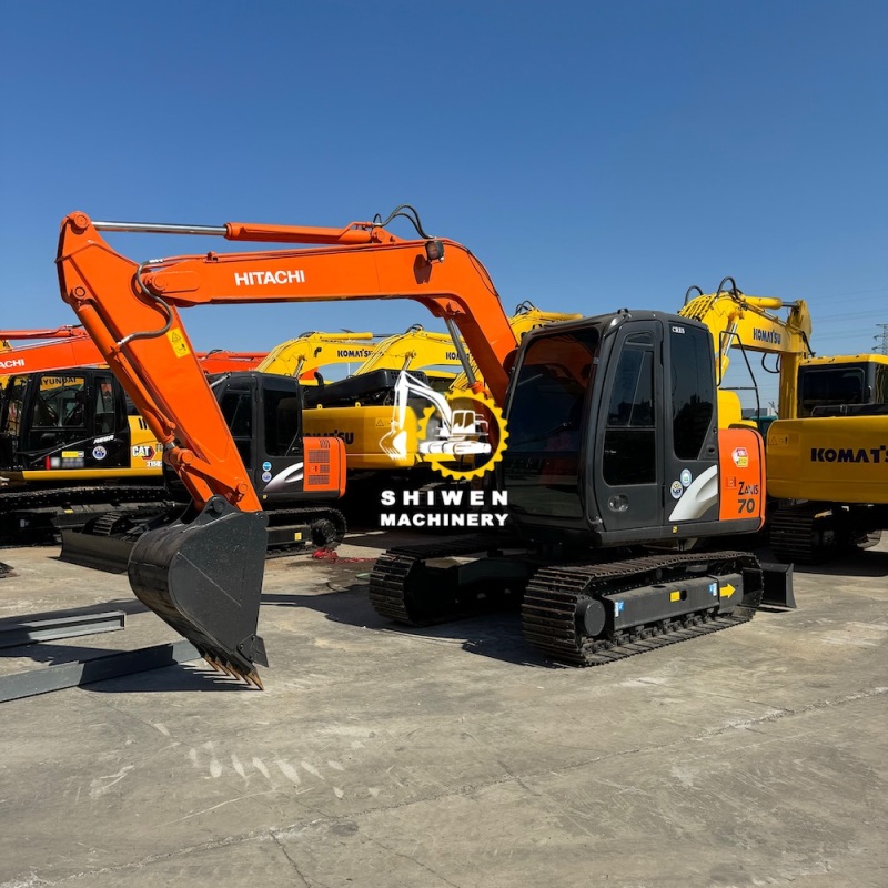 HITACHI ZX70 Excavator