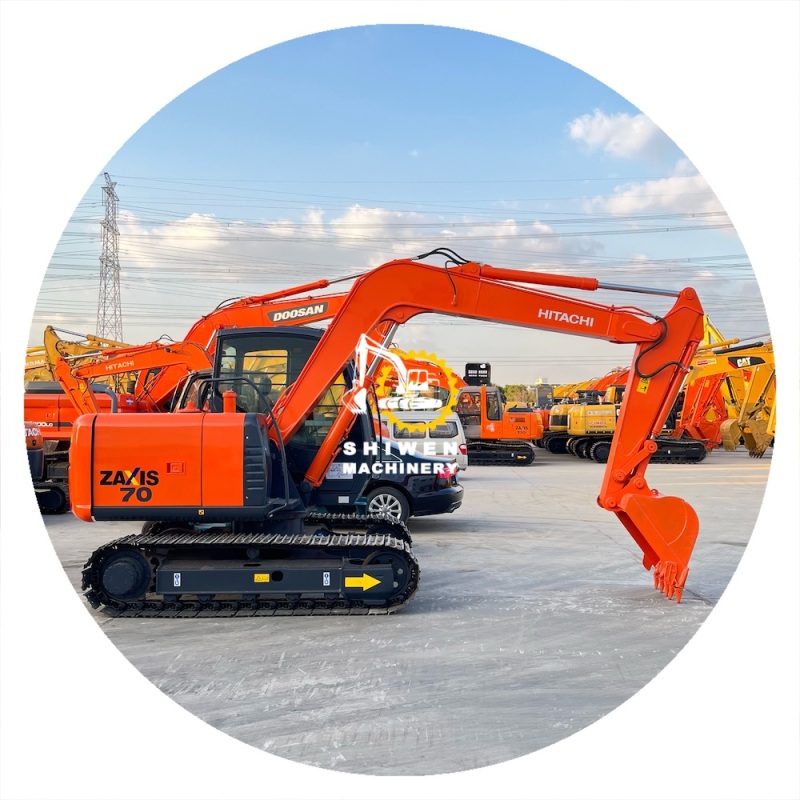HITACHI ZX70 Excavator