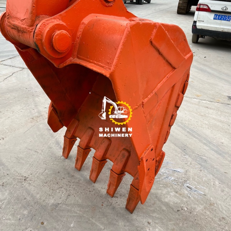 HITACHI EX120-5 Excavator