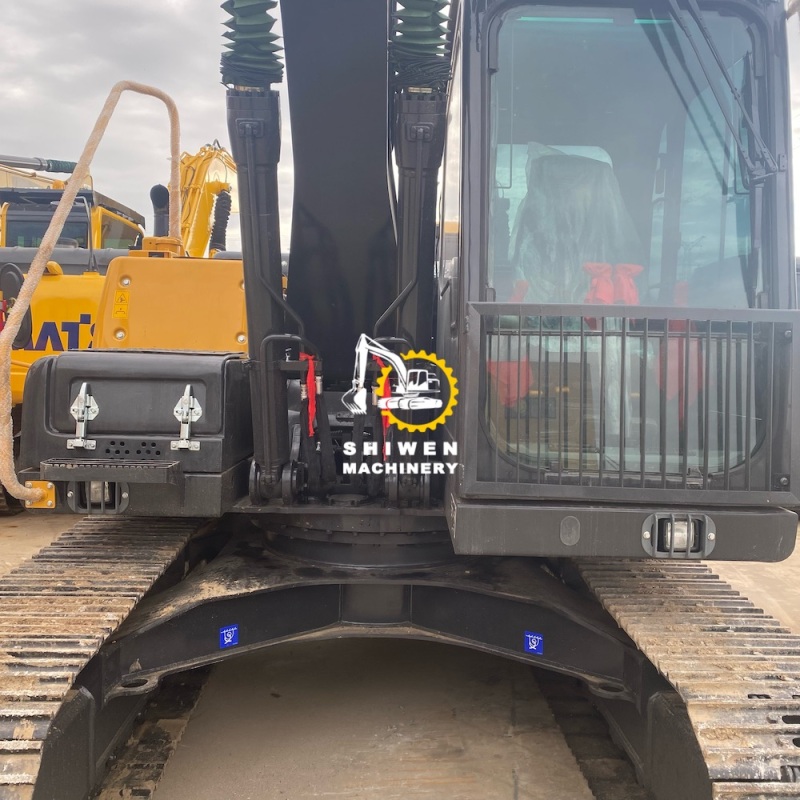 VOLVO EC140 Excavator