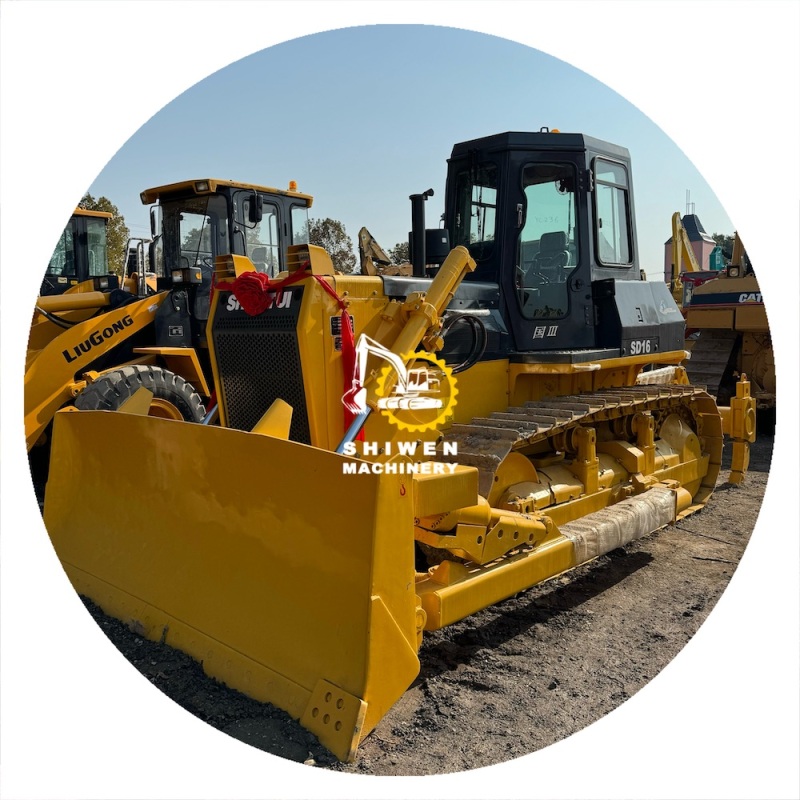 SHANTUI SD16 Bulldozer
