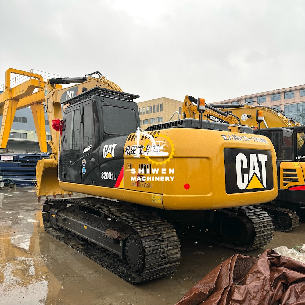 CAT 320DL Excavator
