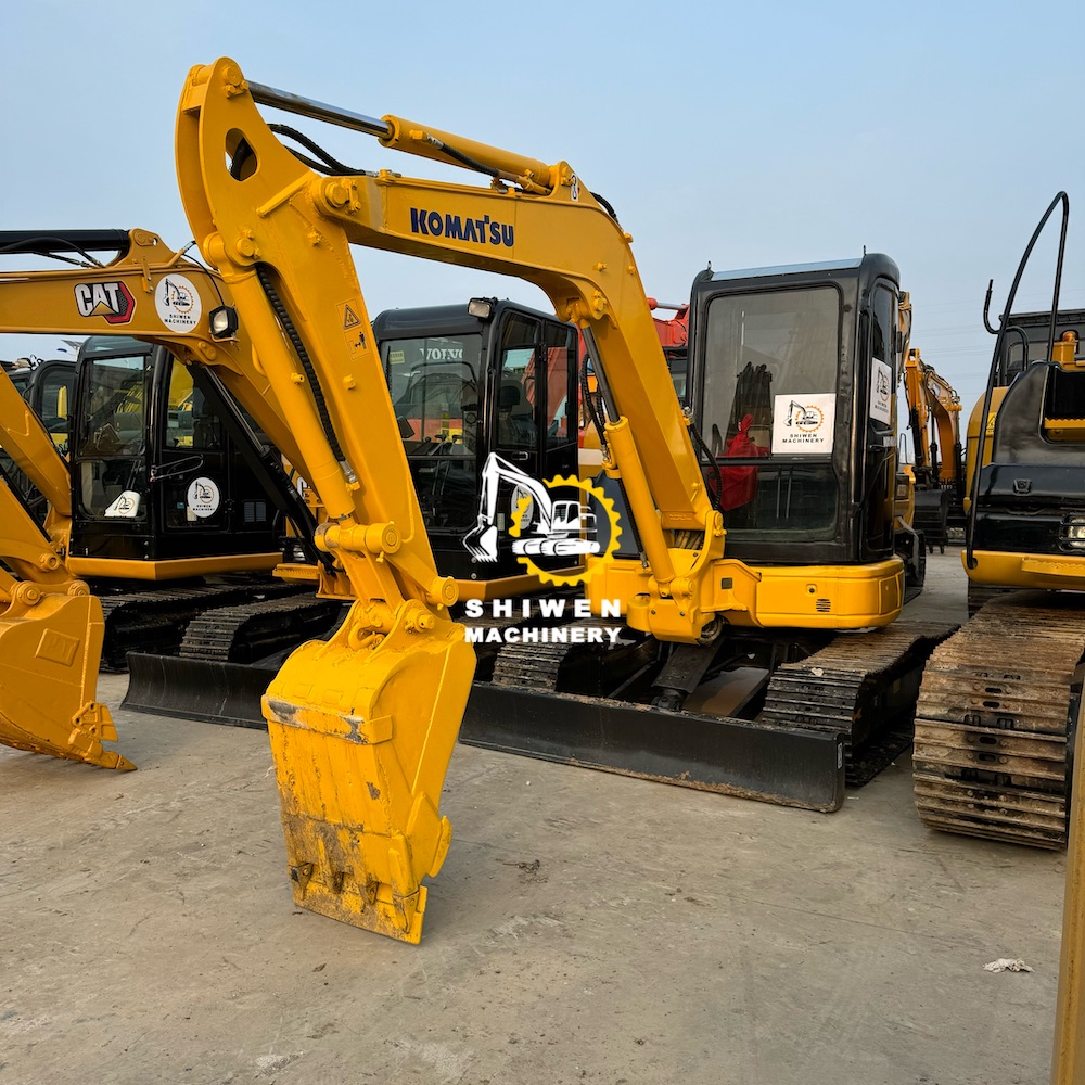 KOMATSU PC40 Excavator