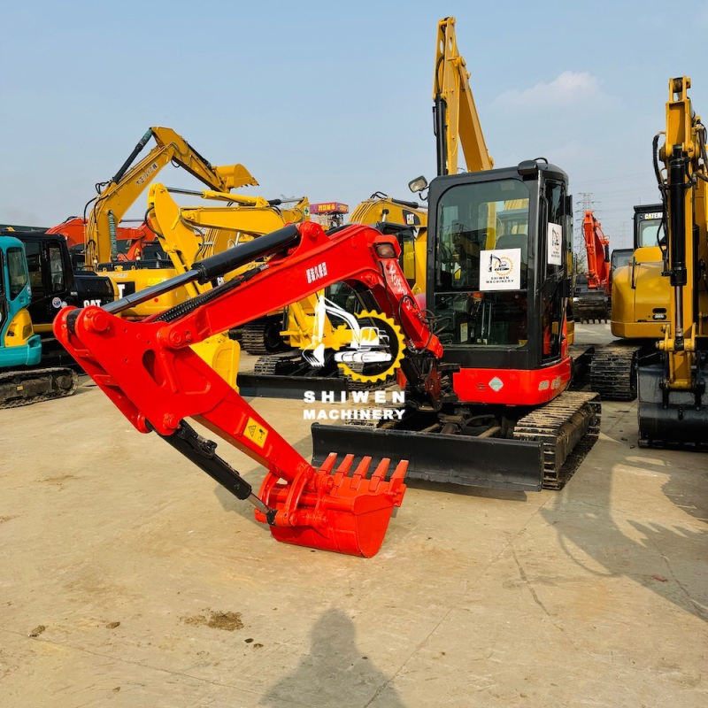 Kubota KX135 Excavator
