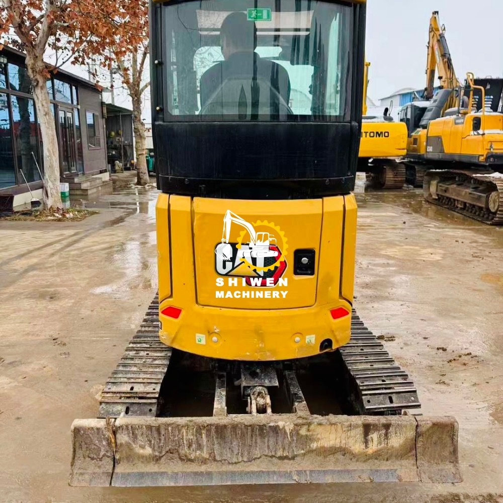 CAT 302 Excavator