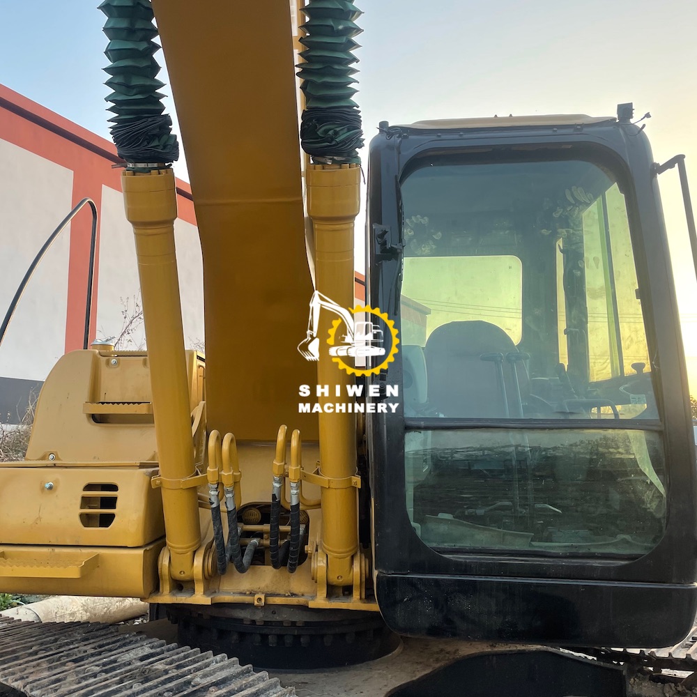 CAT 320C Excavator