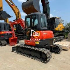 Kubota KX165 Excavator with rubber pads