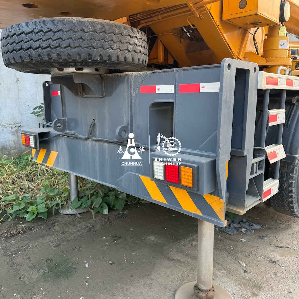 XCMG QY25K5D truck crane