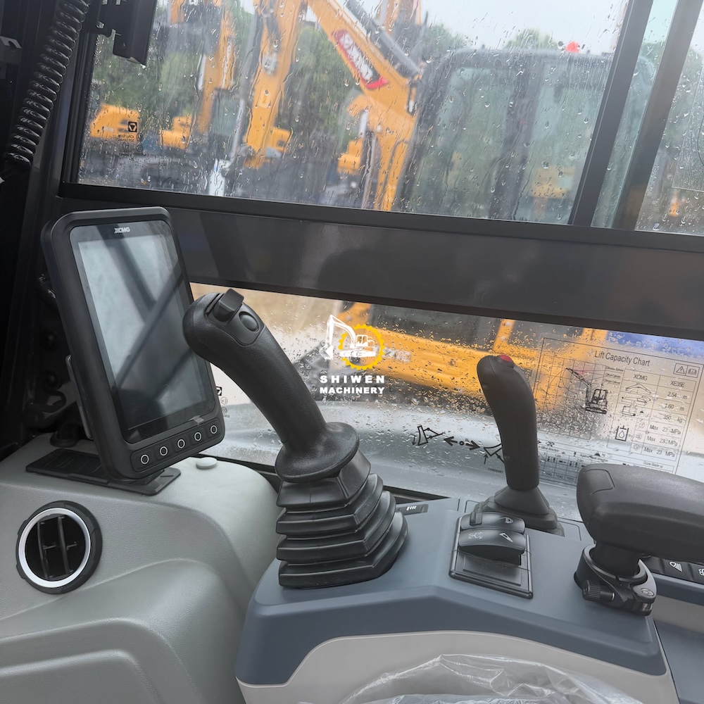 NEW XCMG XE35E Excavator