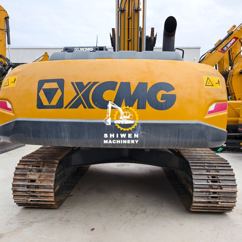 NEW XCMG XE245DA Excavator
