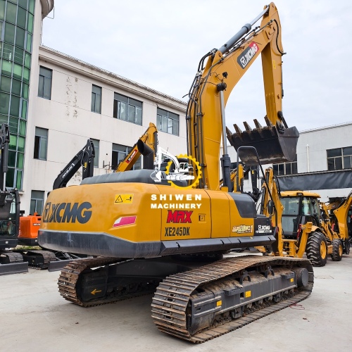NEW XCMG XE245DA Excavator