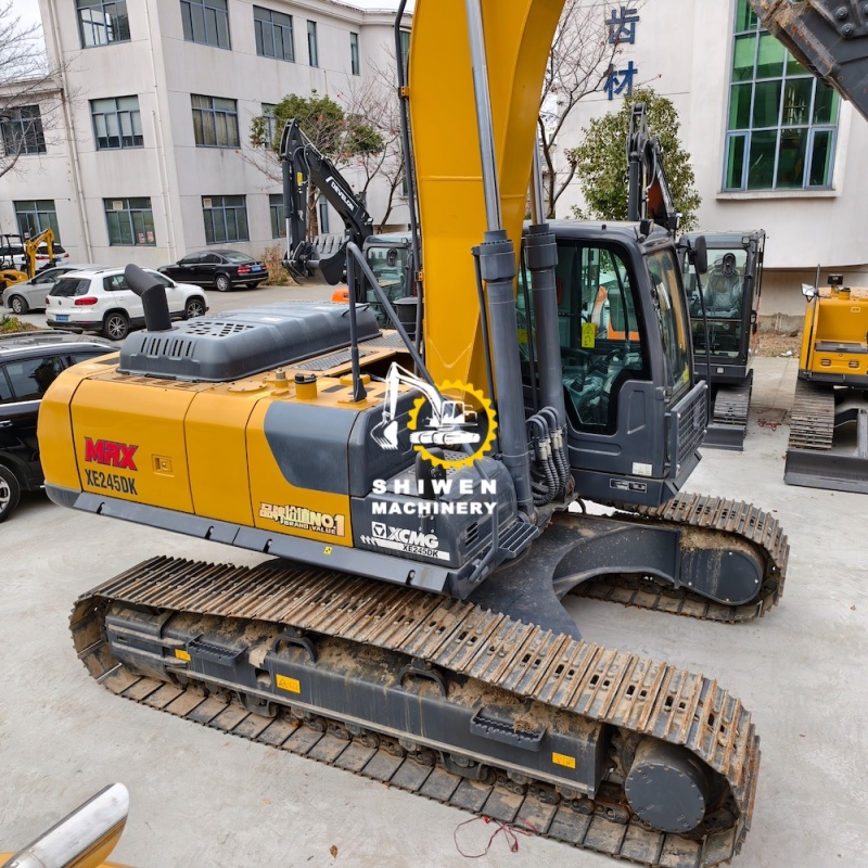 NEW XCMG XE245DA Excavator