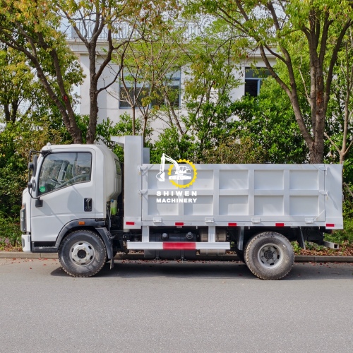 HOWO 4x2 dump truck
