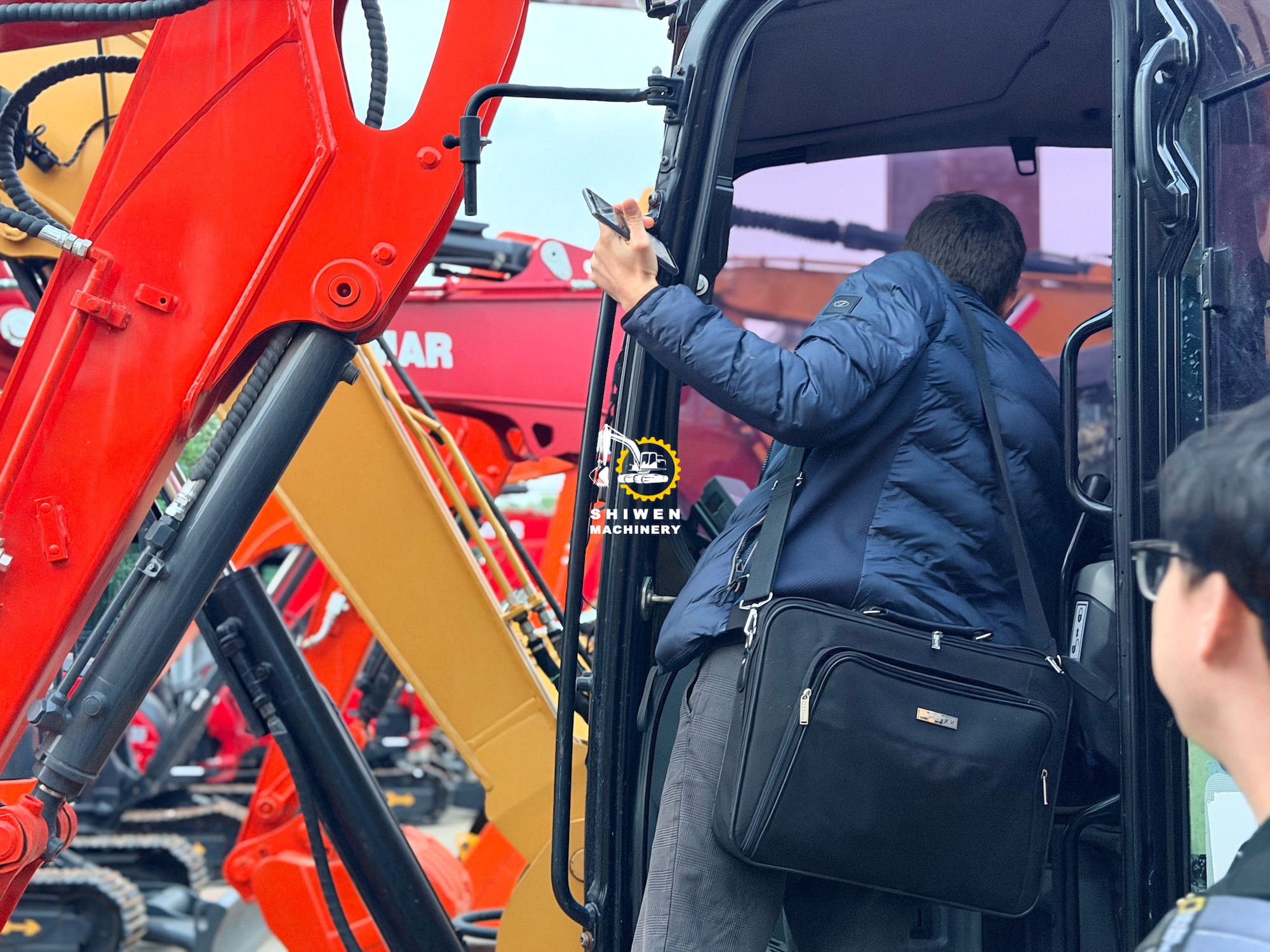 Client onsite inspection | CAT 305.5 306CR mini excavator