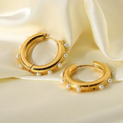 JDET365 18K Yellow Gold Mini Pearl Hoop Earrings