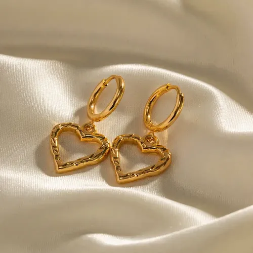 JDET619 Titanium Steel 18K Gold Hollow Hollow Love Earrings Wholesale