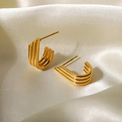 JDET250 Geometric staggered three-layer circle U-shaped open earrings