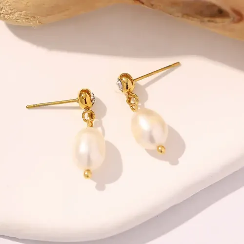 JDET239 Freshwater Pearl Hoop Stainless Steel 18K Gold Plated Stud Earrings