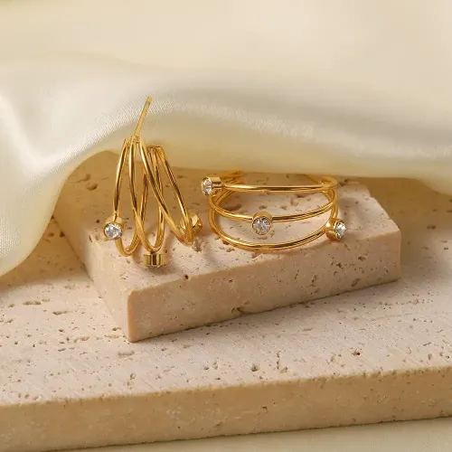 JDET186 Geometric stainless steel three-line earrings with white diamonds