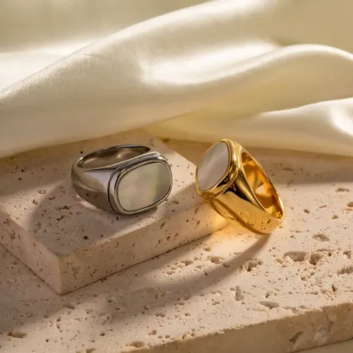 ZTRT252 18K Gold Plated Stainless Steel Couple Ring with White Shell Rectangular Design