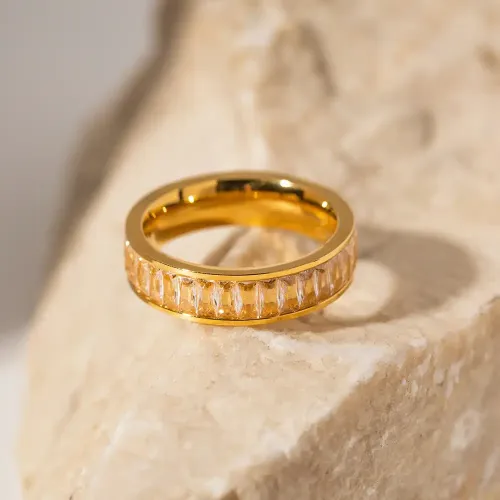 ZTRT382 Elegant 18K Gold Plated Full Zircon Ladies Ring Stainless Steel Jewelry Wholesale